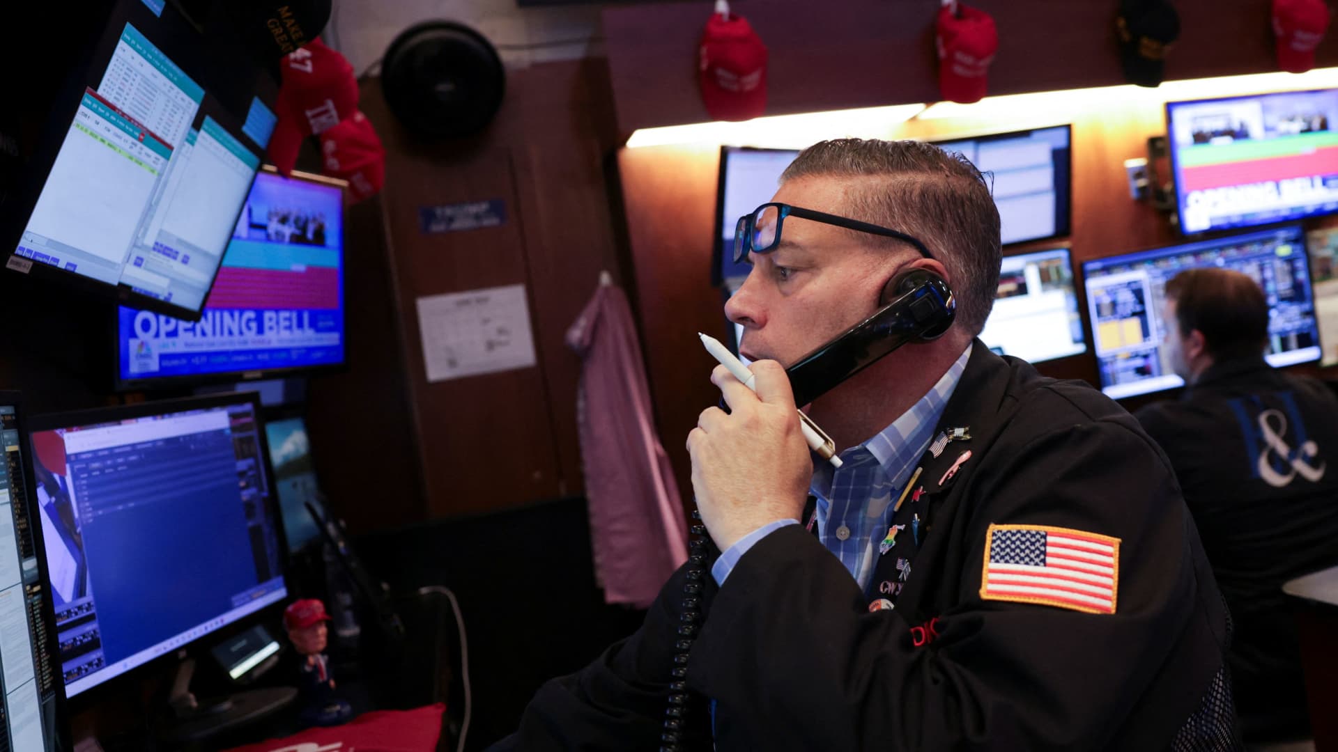 Featured image for Treasury Yield Climb as Trump Extends Tariff Deadline