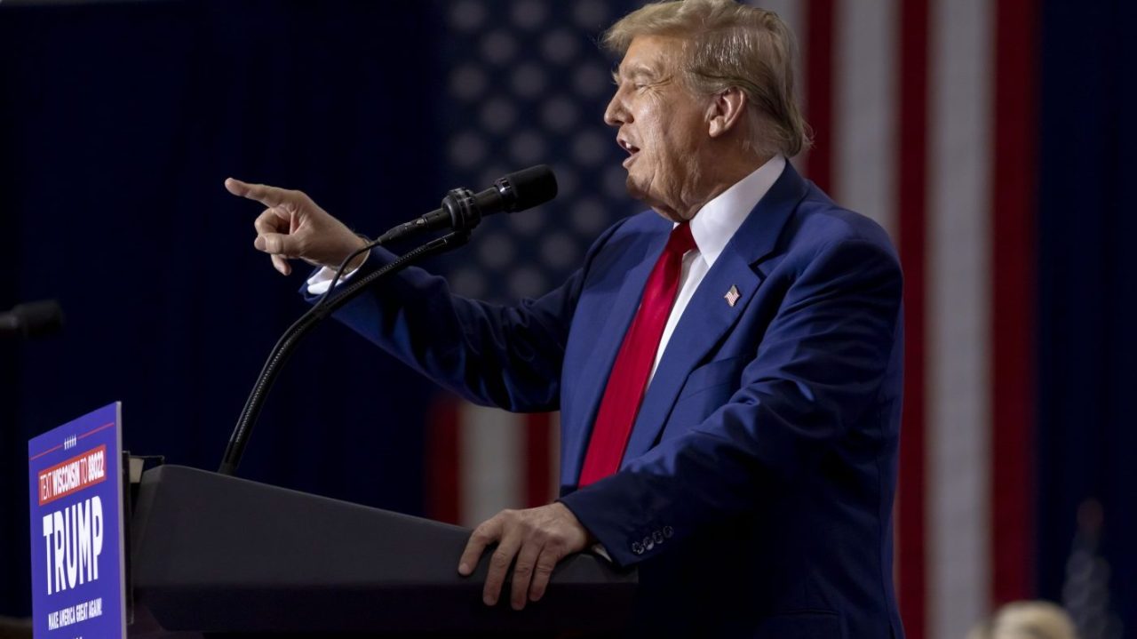 "Trump Challenges Judicial Boundaries: Sharing Articles and Seeking Recusal"