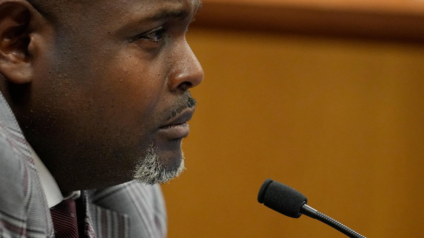 Featured image for "Key Witness Testifies to Memory Loss in Fani Willis' Trump Case"