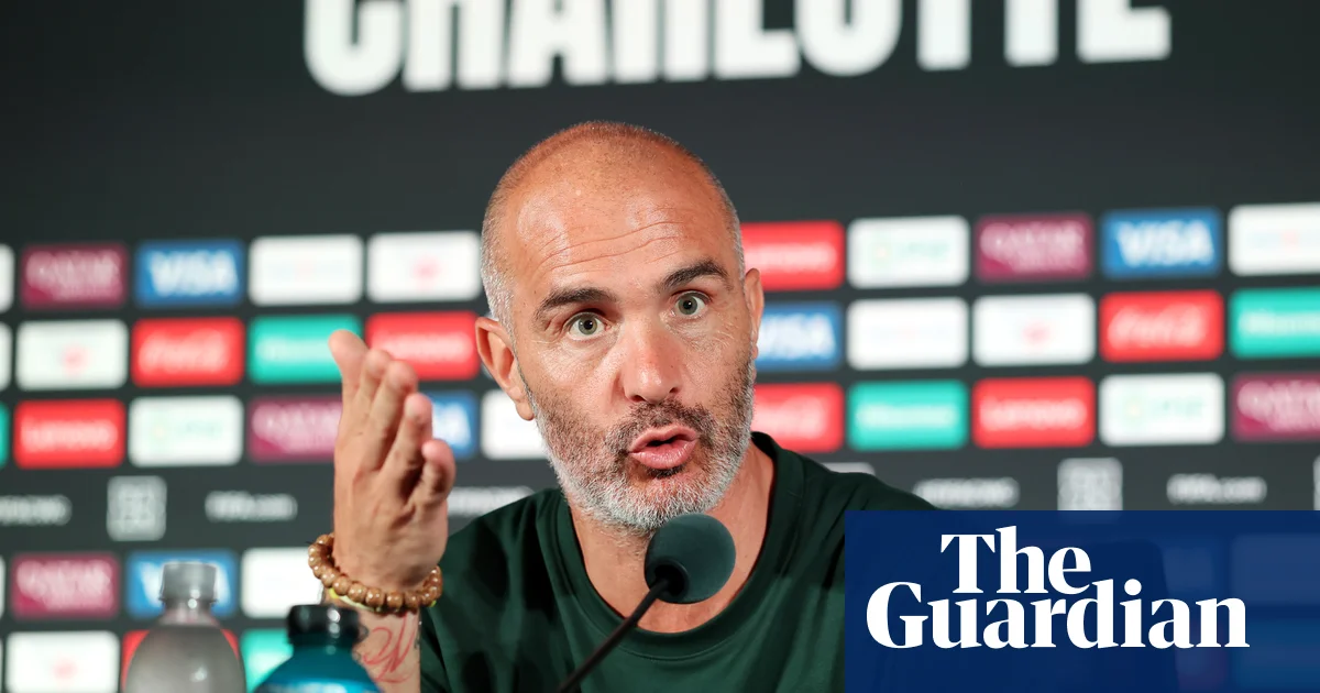 Featured image for Chelsea Advances to Club World Cup Quarterfinals Amid Weather Delay Controversy