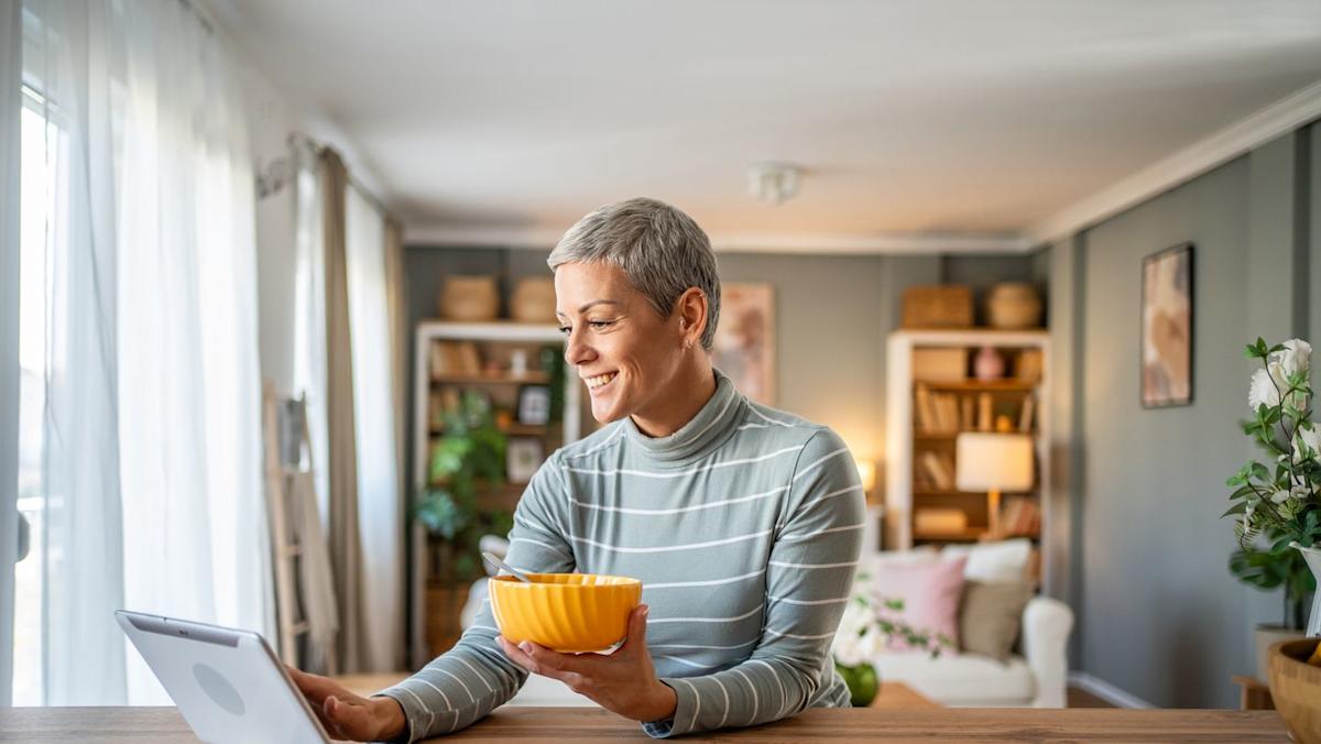 Featured image for Dermatologist-Recommended Foods for Radiant Skin