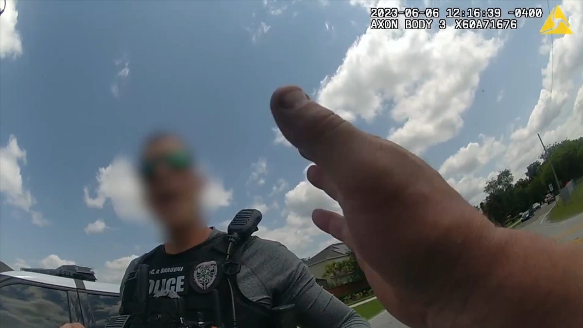 Featured image for Orlando Police Officer Faces Charges for Reckless Driving and Fleeing Traffic Stop.