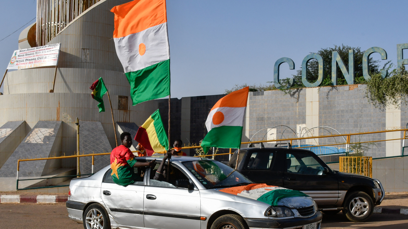 Featured image for West African Nations Withdraw from ECOWAS, Prompting Calls for Dialogue