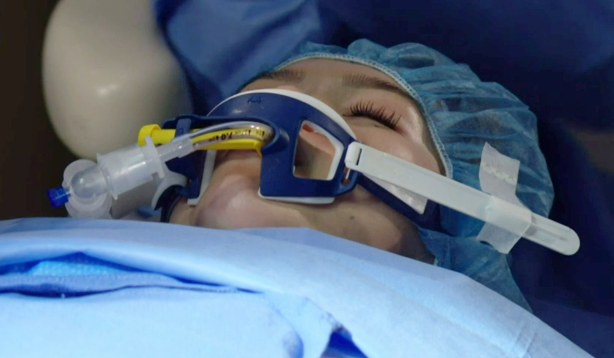 Featured image for Hope and Families Face Life-Threatening Crises on 'The Bold and the Beautiful'