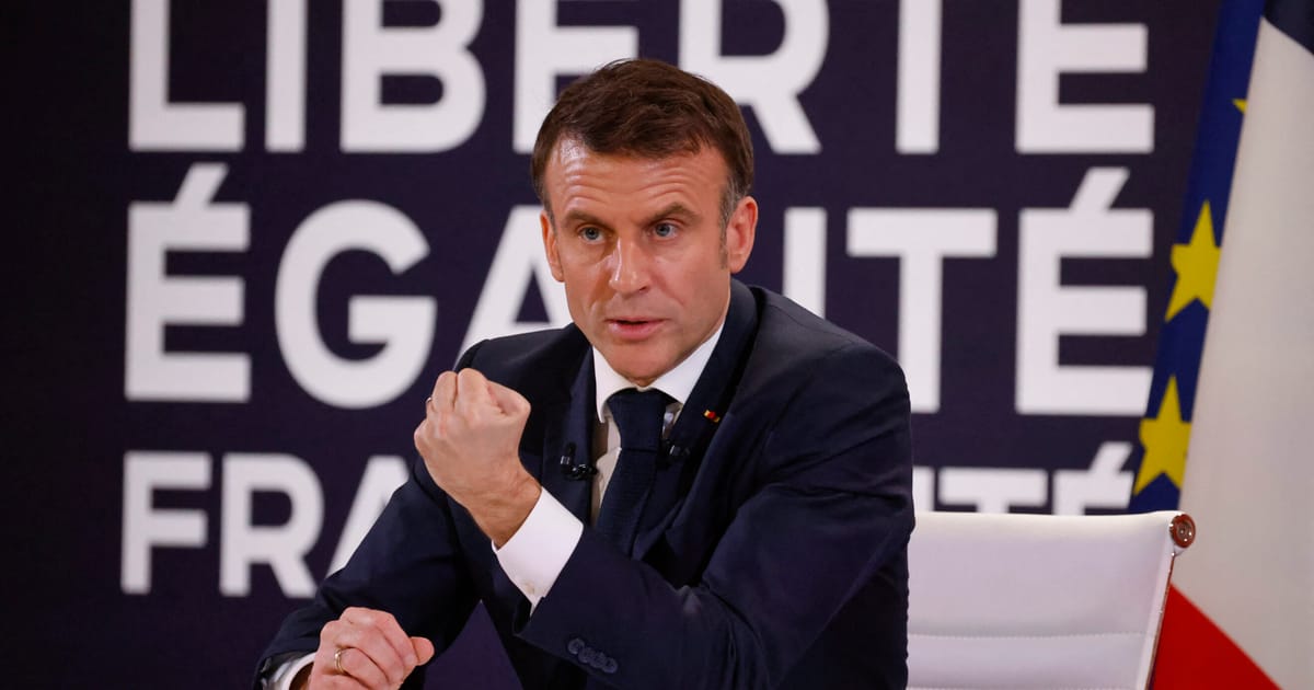 "Macron's Security Deal: France's Pledge of Support to Ukraine Amid Russian Attacks"
