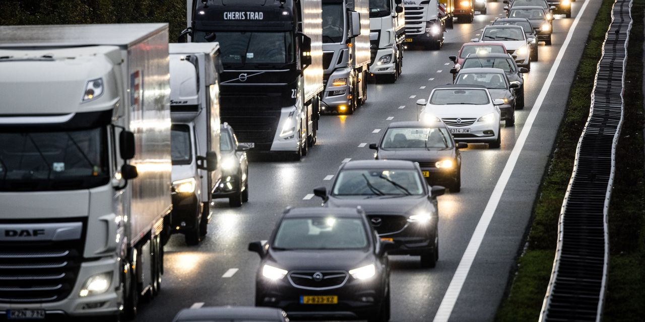 Featured image for Europe Allows ICE Cars with Biofuels and E-Fuels Beyond 2035