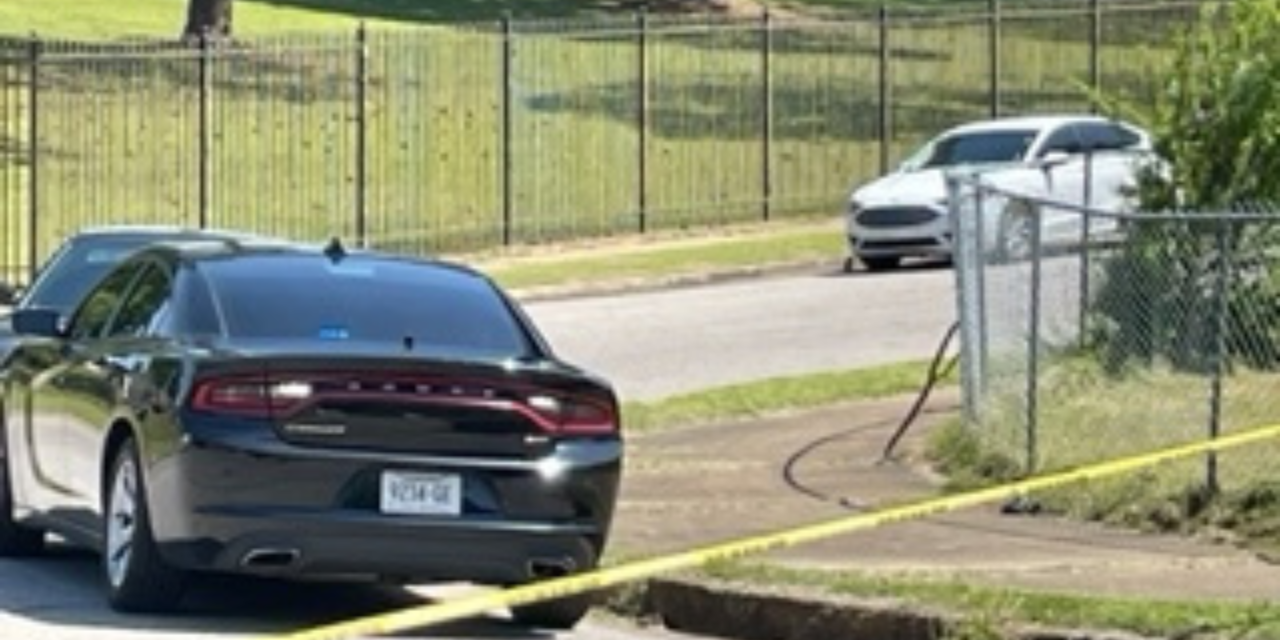 Spate of Shootings in Memphis Leaves Officer Injured and Suspects Barricaded