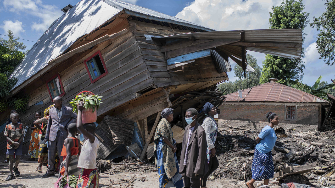 Deadly Floods Devastate Eastern Congo, Hundreds Missing or Dead