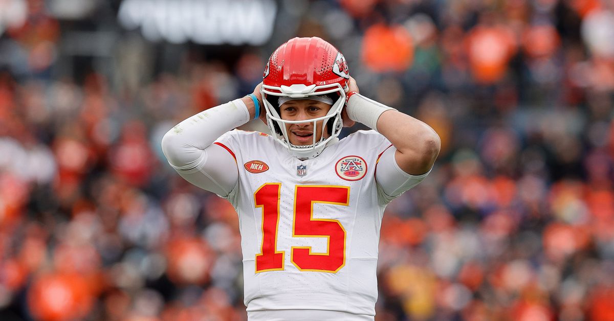 "Denver Broncos hold off Kansas City Chiefs in Week 8 showdown"