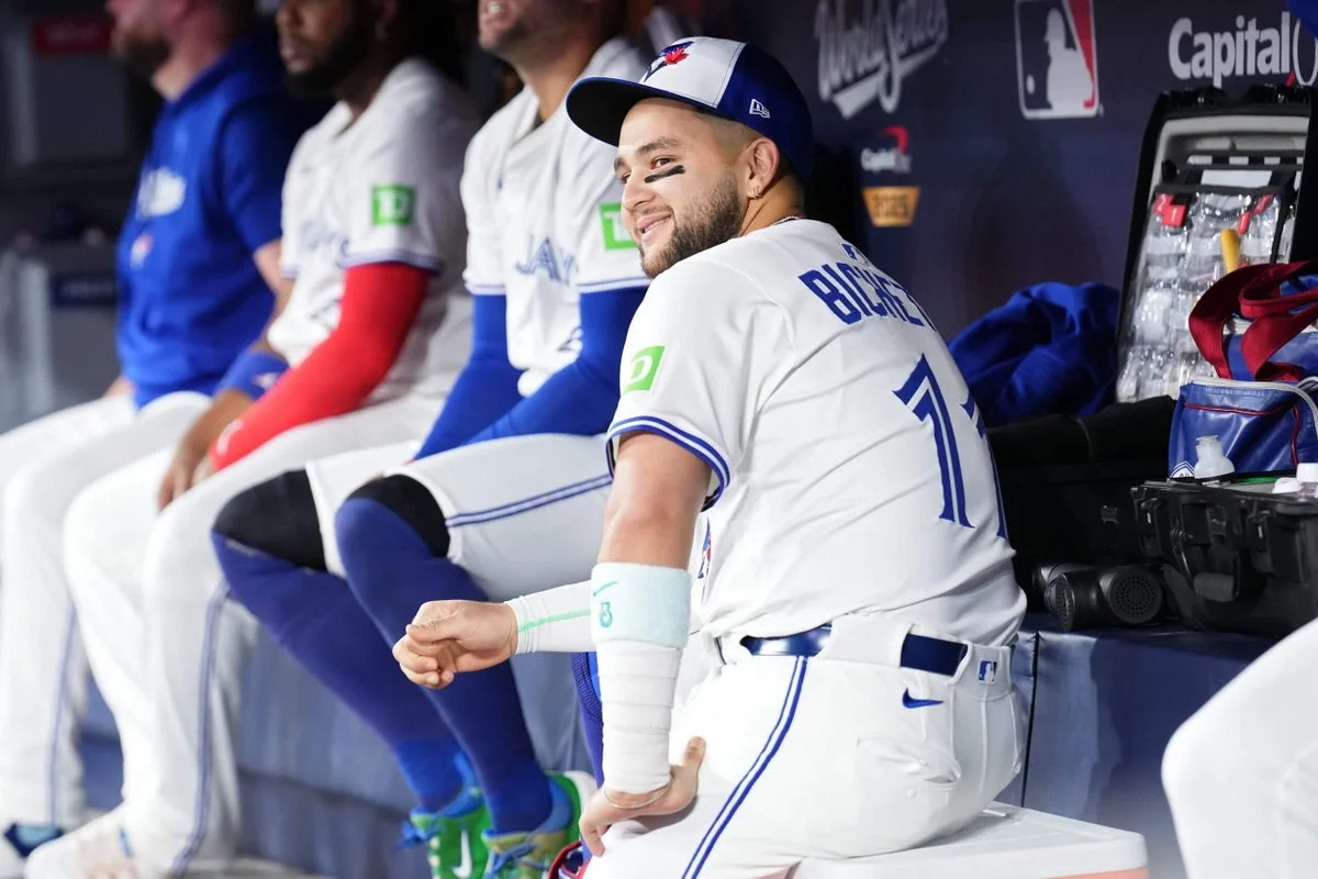 Mets land Bo Bichette on a 3-year, $126M deal, shifting him to third base
