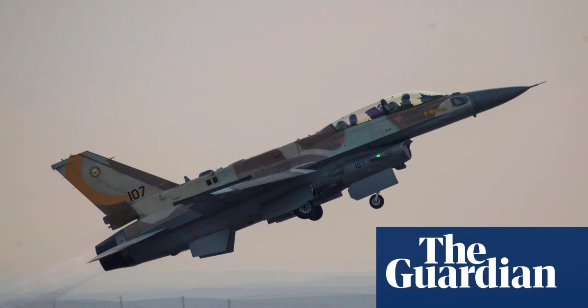 Israeli airstrikes injure Syrian soldiers in Homs province.