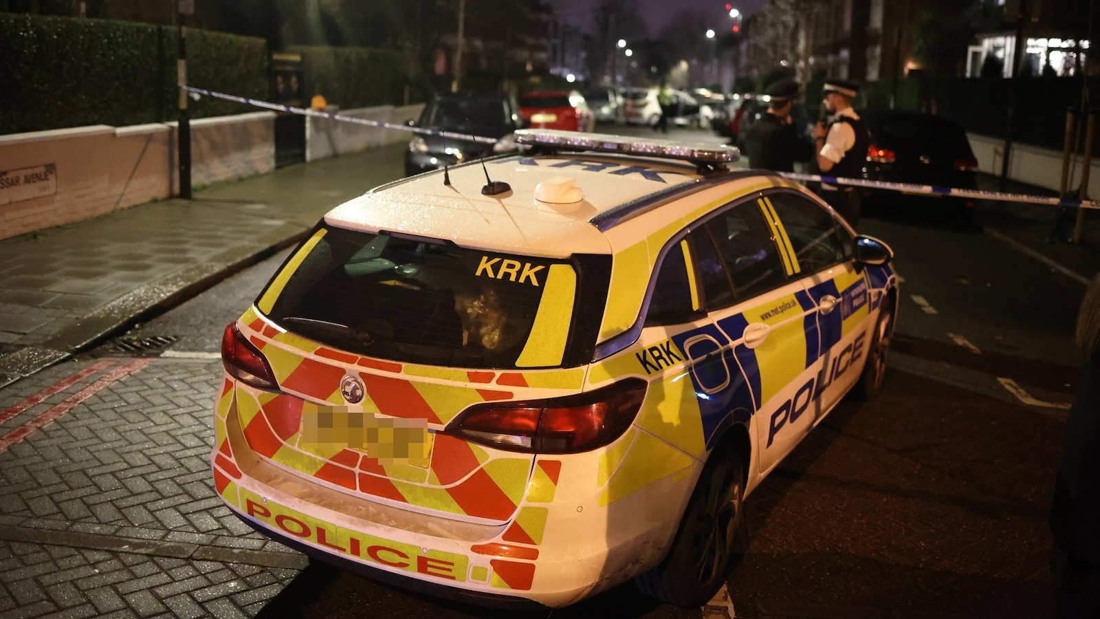 Featured image for "London Acid Attack Injures 12, Including Children"
