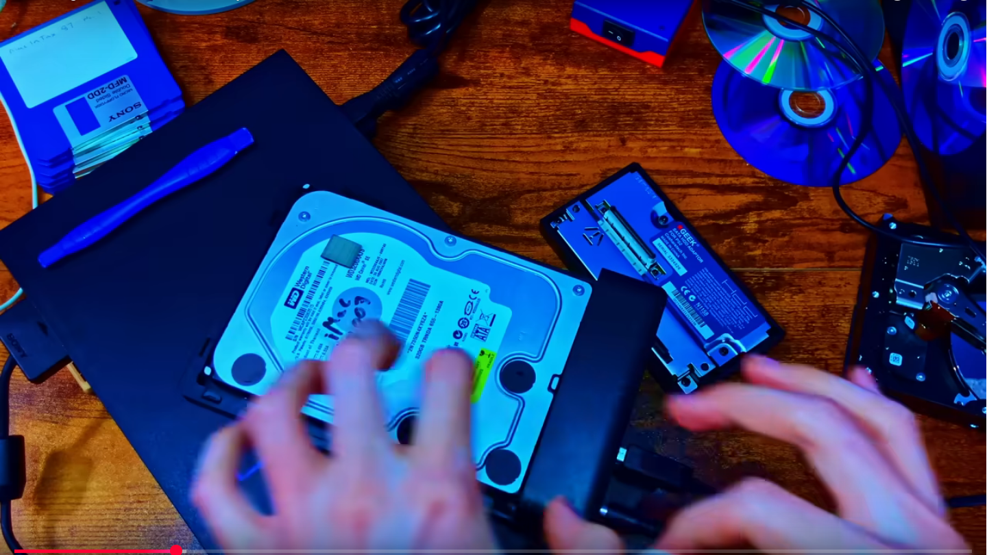 Featured image for Windows 95 Runs Smoothly on PlayStation 2