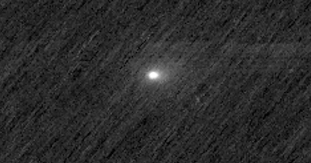Featured image for Mars and Spacecraft Capture Rare Images of Interstellar Comet 3I/ATLAS