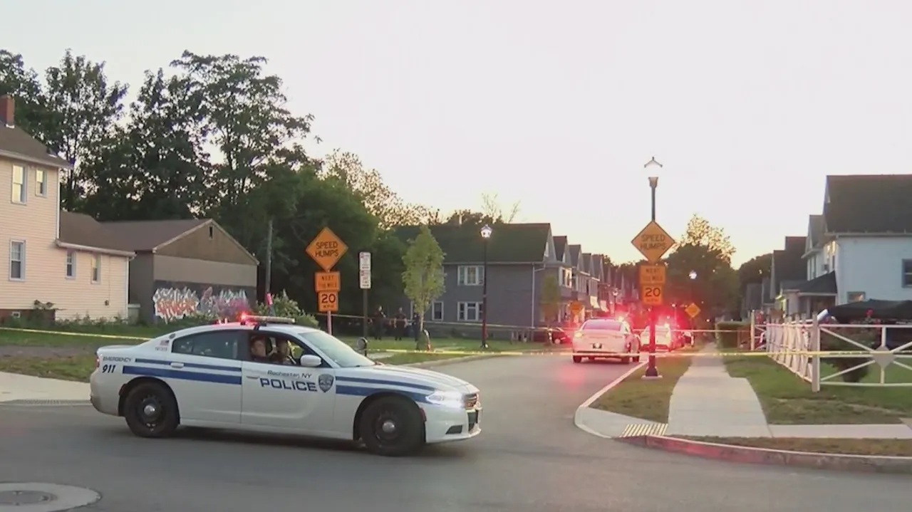 Rochester Police Investigate Body Found on Weaver Street