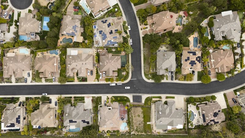 Featured image for Trump Considers Eliminating Capital Gains Tax on Home Sales