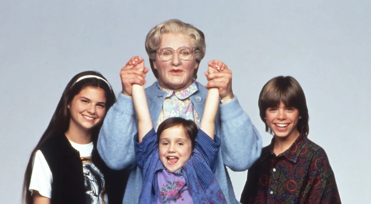 Featured image for "Robin Williams' Honest Talks on Mental Health Inspired 'Mrs. Doubtfire' Teen Star"