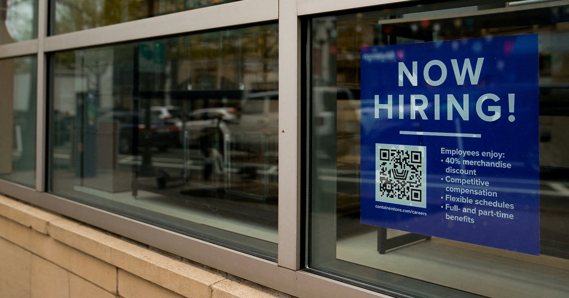 "US Unemployment Rate Drops to 3.8% as Economy Adds 303,000 Jobs, Defying Expectations"