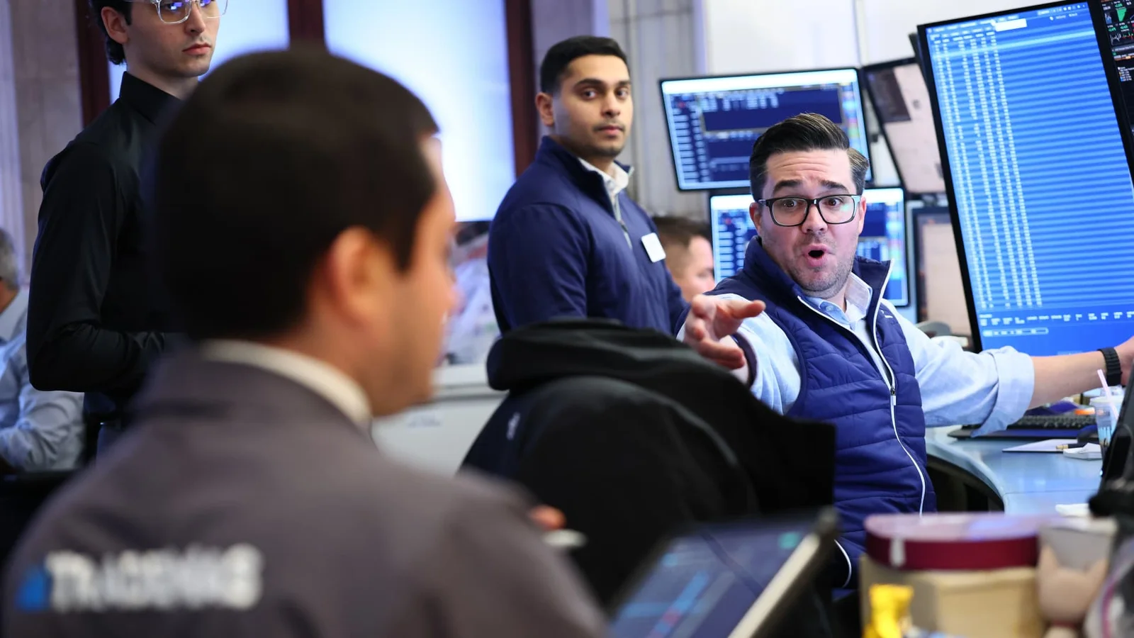 Tariffs and tech selloff weigh on markets as Russell 2000 hits fresh high