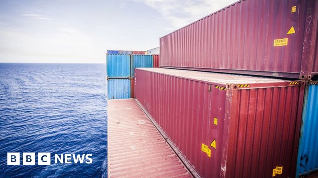 Houthi Rebels Target US-Owned Ship in Gulf of Aden