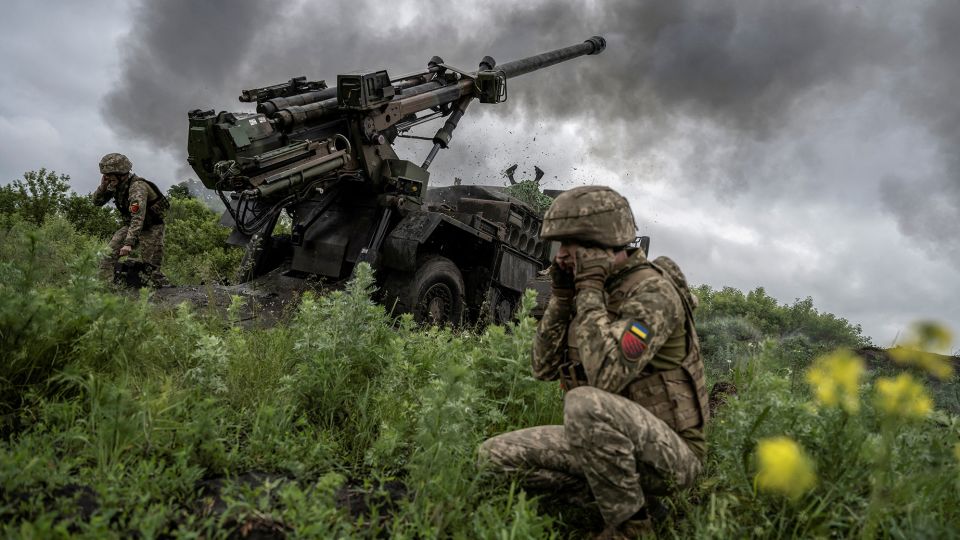 Ukrainian forces face heavy losses in attack on Russian lines.