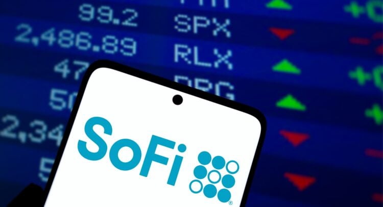 Featured image for SoFi Technologies Gains Momentum with Analyst Upgrade and Investor Optimism