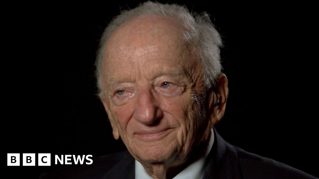Featured image for Last surviving Nuremberg prosecutor of Nazis dies at 103