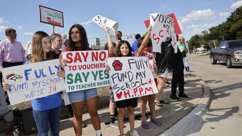 Featured image for Texas Takes a Step Towards School Choice and Voucher Bills