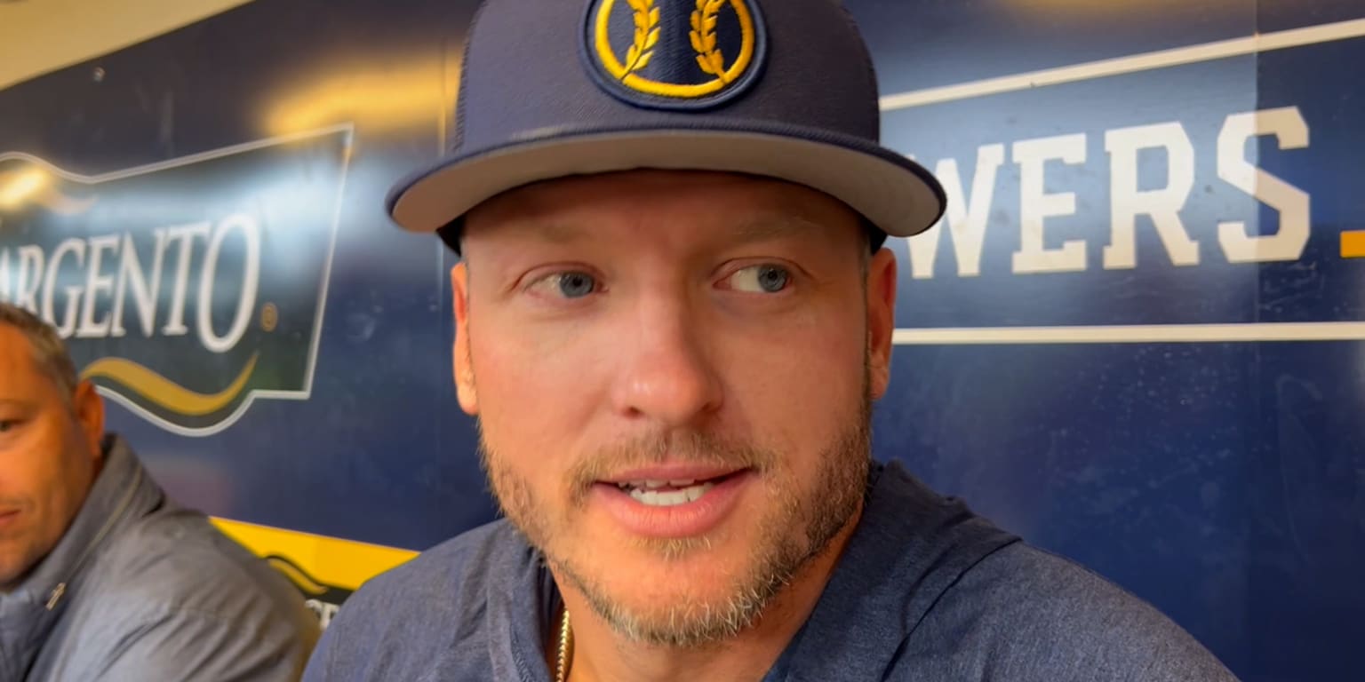 Featured image for "Former MVP Josh Donaldson Joins Brewers for Playoff Push"