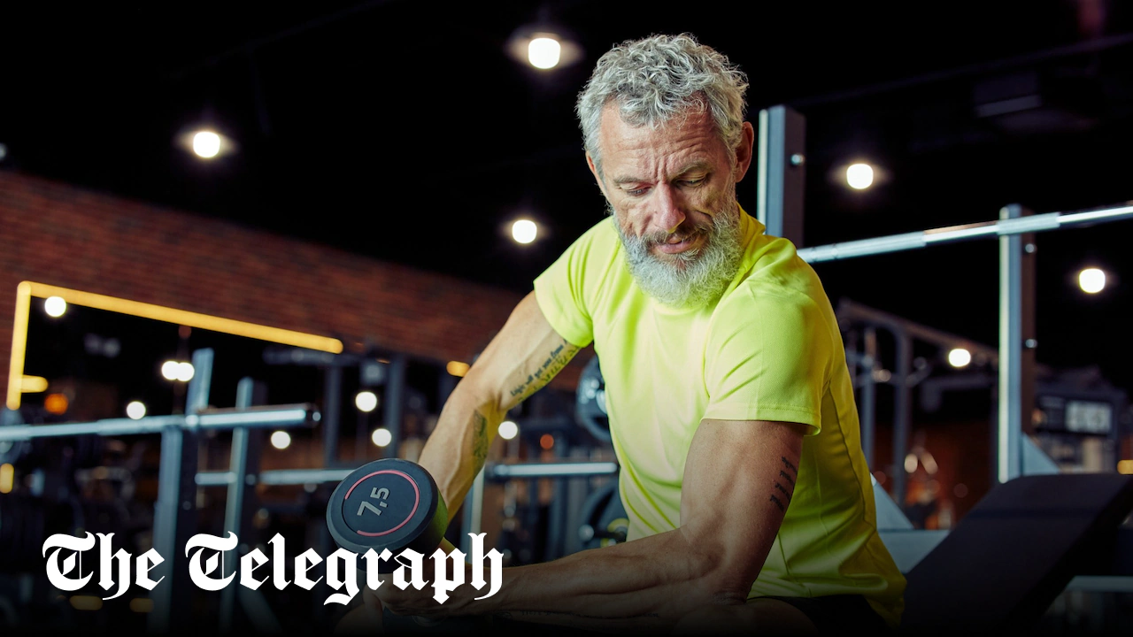Featured image for Weightlifting May Reverse Aging by Nearly a Decade, Study Finds