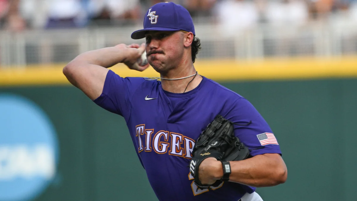 LSU and Florida battle for College World Series championship in Game 3.