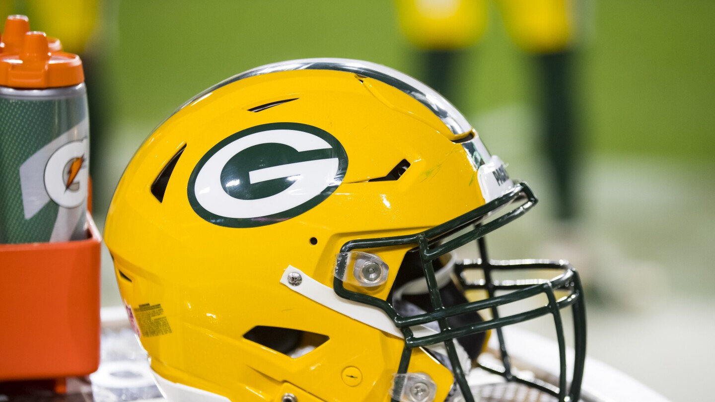 "Packers Bolster Defense with Signing of LB Marvin Pierre"