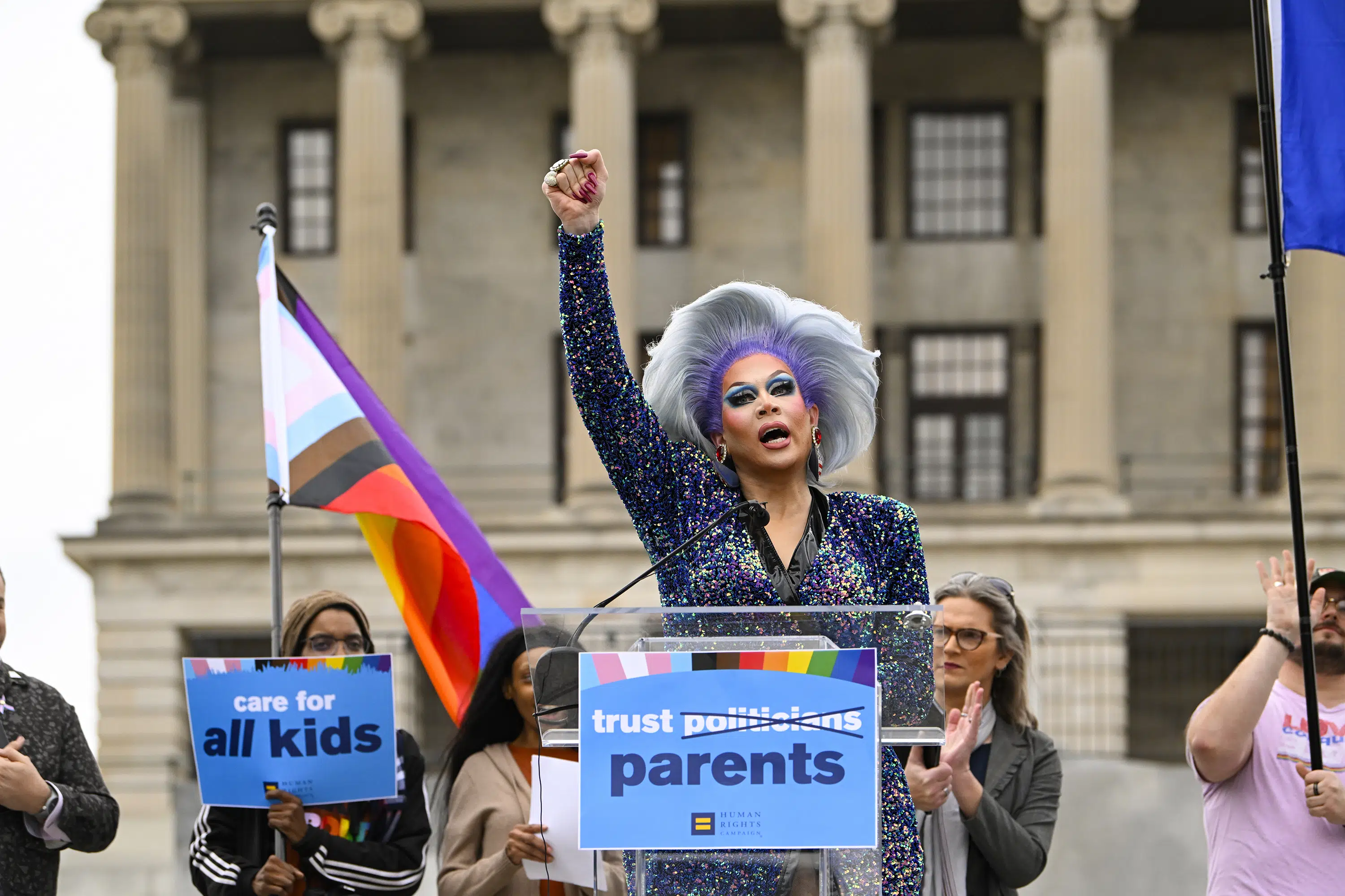 Federal Judge Strikes Down Tennessee's Anti-Drag Law as Unconstitutional.