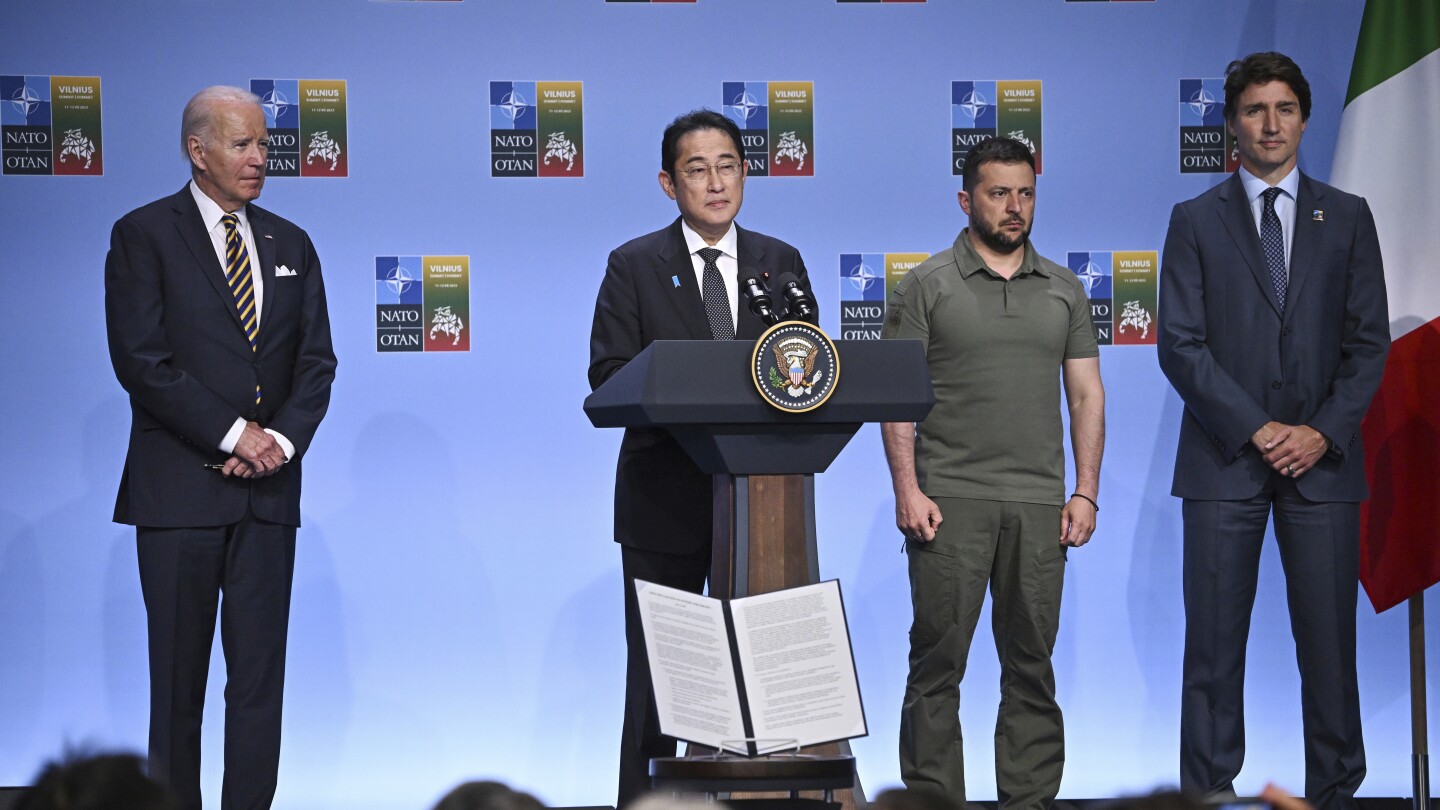 "NATO and Ukraine Strengthen Ties in High-Level Talks, Turkey Supports Sweden's NATO Bid"