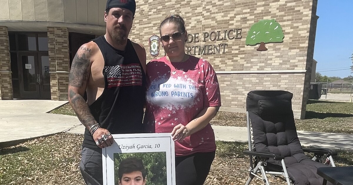 Featured image for "Uvalde Parents Demand Firing of Officers Involved in School Shooting Response"