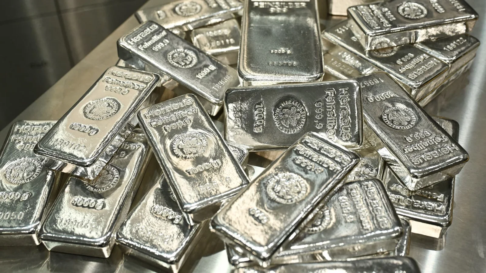 Silver slips again as speculative trading fuels volatility