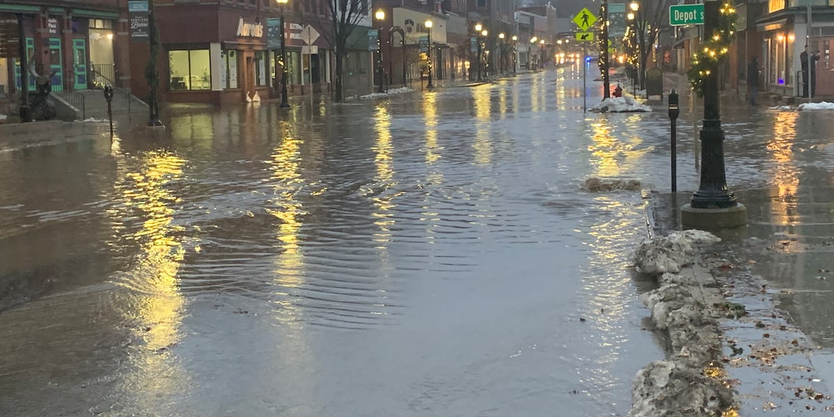 "Floods Ravage Vermont: Winooski River Crests, Roads Closed, and Schools Shut Down"