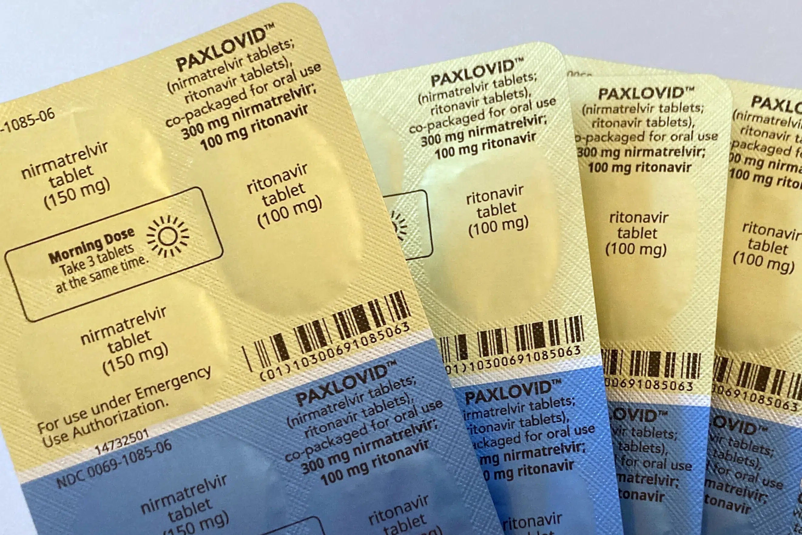 FDA advisers recommend full approval of Pfizer's COVID-19 pill Paxlovid for high-risk adults.