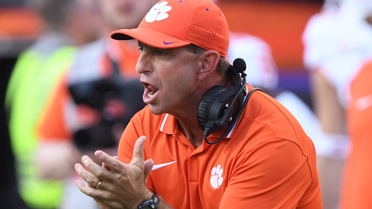 Featured image for Dabo Swinney Clashes with Angry Radio Caller Over Clemson Football and Salary