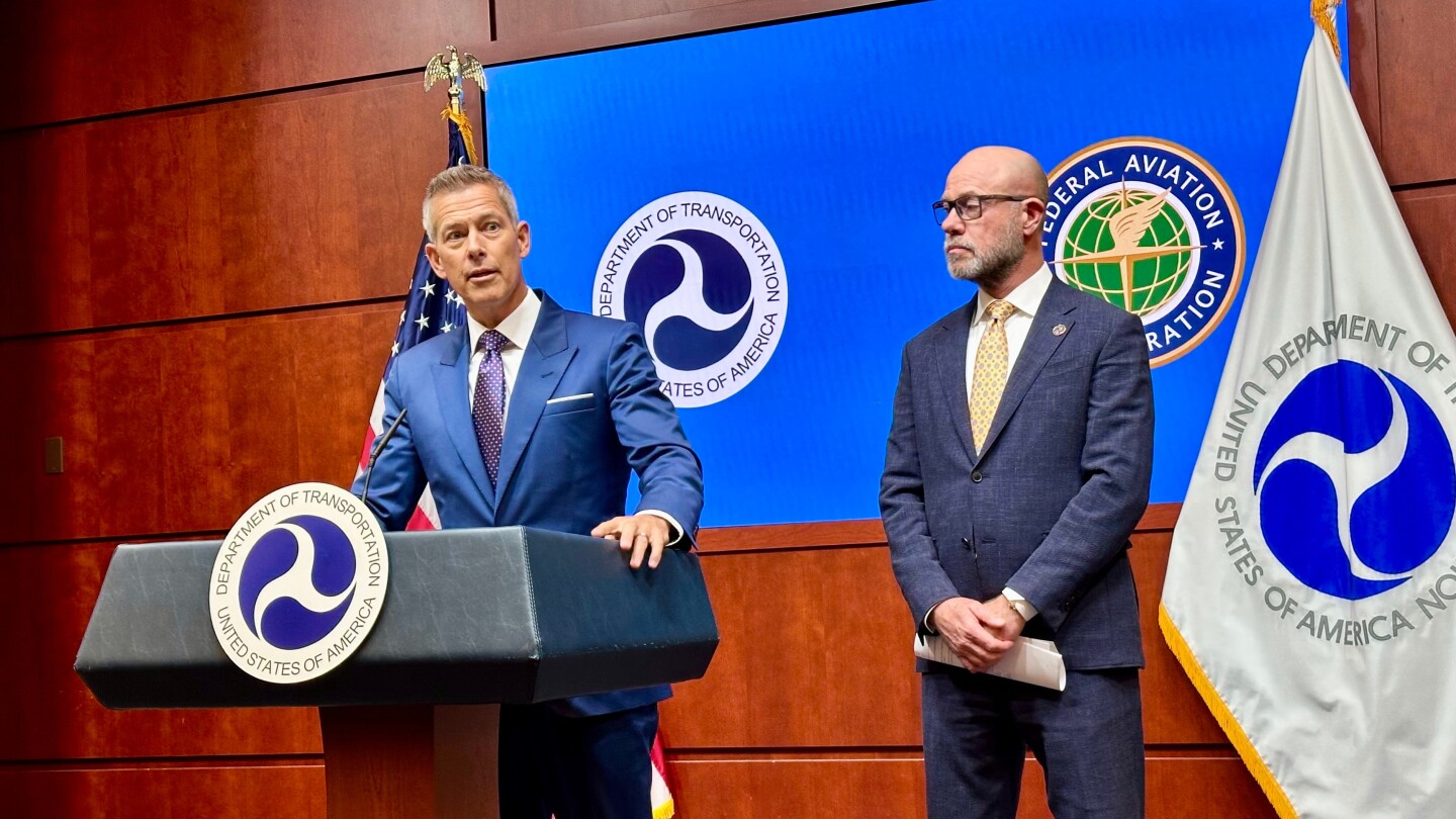 Featured image for FAA plans 10% flight reduction at 40 US airports amid government shutdown