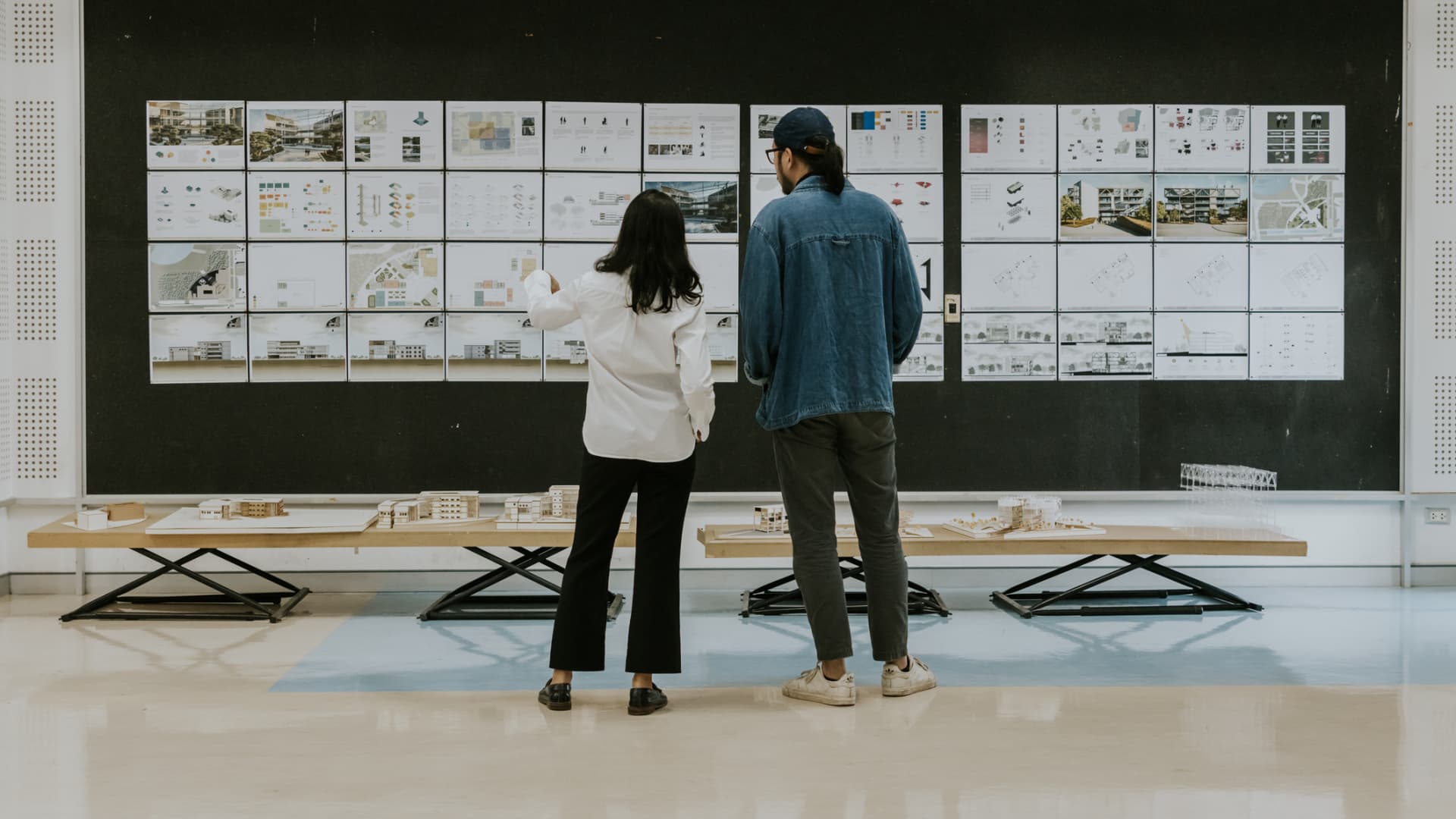 Featured image for Architecture Billings Decline Continues Amid Rising Inquiries