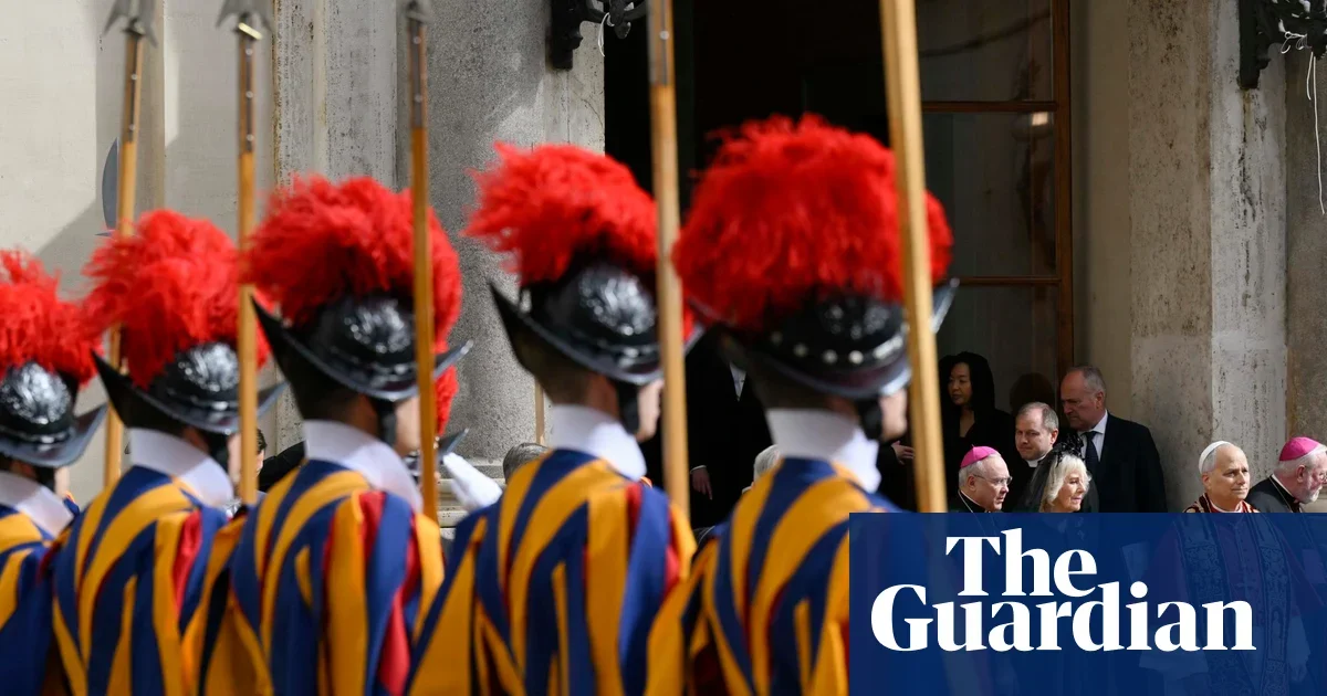 Vatican Swiss Guard Under Investigation for Alleged Disrespectful Gesture