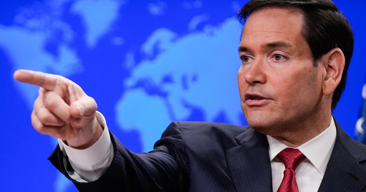 Featured image for US Adds Countries Requiring Visa Bonds Up to $15,000