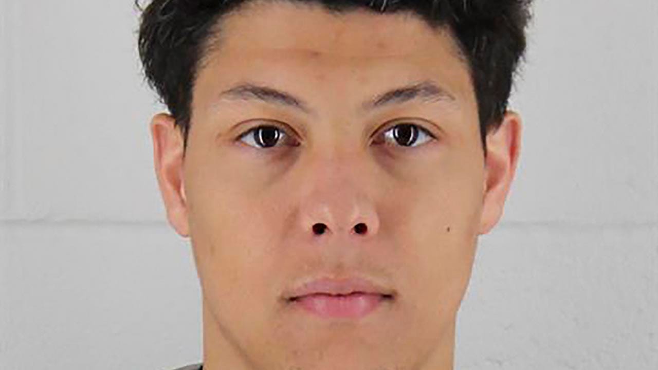 Jackson Mahomes faces court appearance for alleged assault and battery.