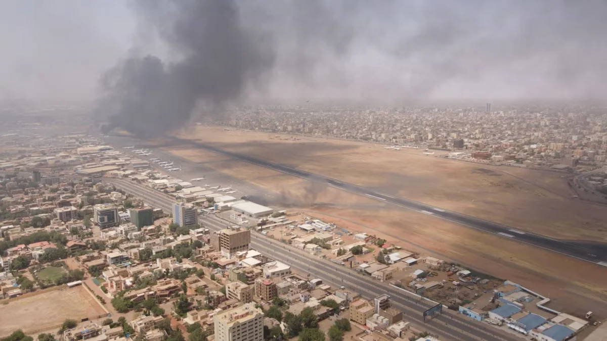 Sudanese Army and Paramilitary Forces Clash, Dozens Dead.