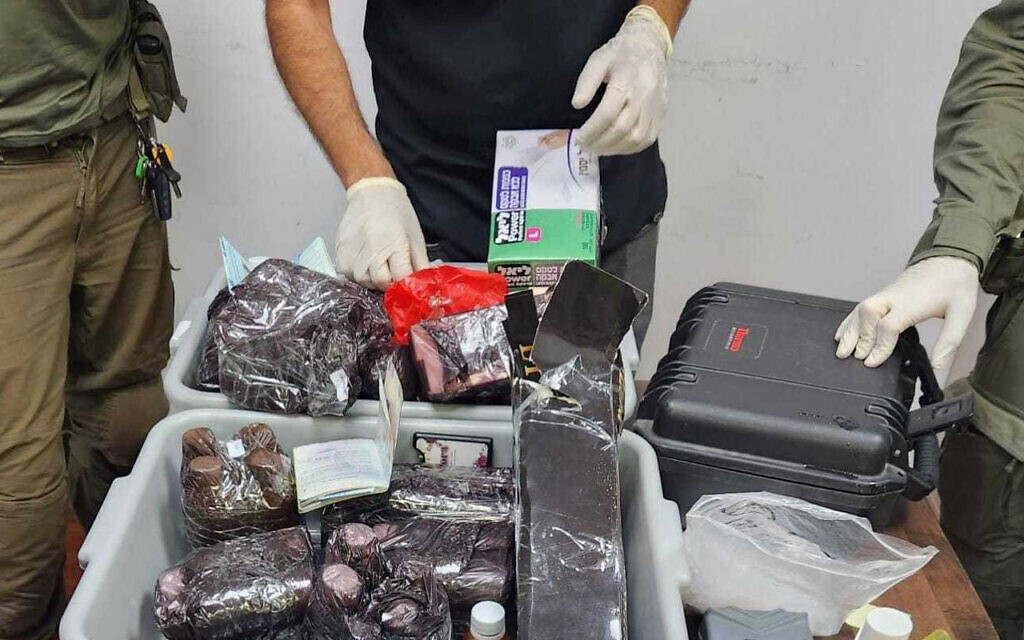 3 UN employees detained for smuggling liquid cocaine into Israel from Jordan