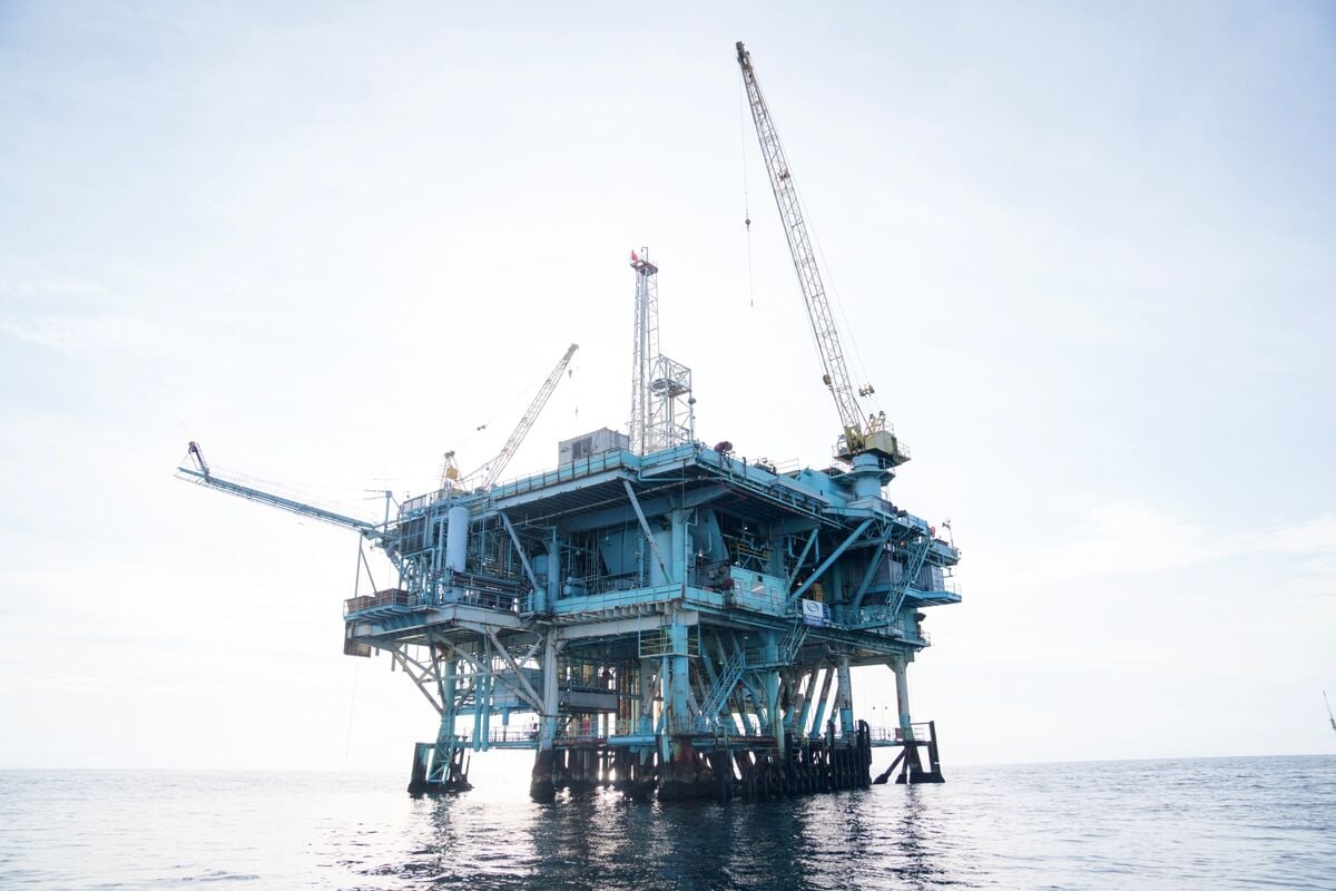 Featured image for Trump's Offshore Drilling Plan Faces Congressional Opposition