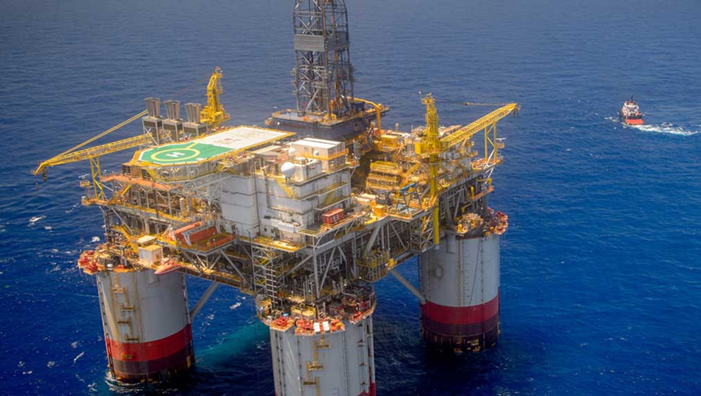 Oil Giants ExxonMobil and Chevron Report Strong Earnings Amidst Mega Deals and Market Volatility