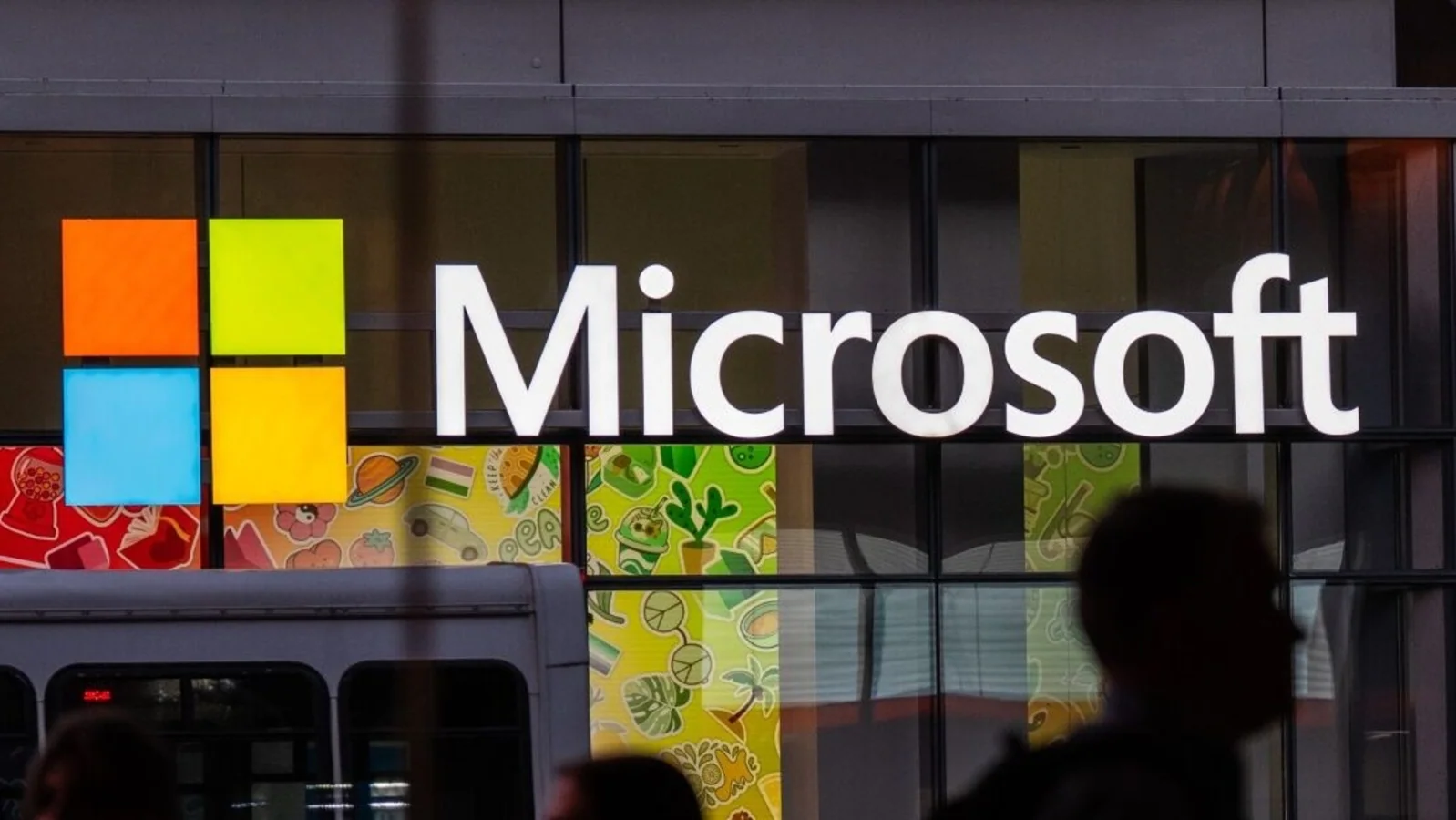 Tragedy at Microsoft: Indian-Origin Engineer Pratik Pandey Dies at Work