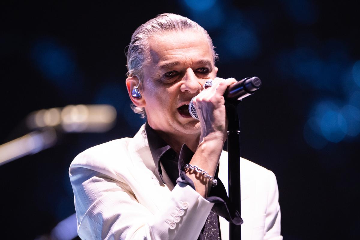 Featured image for Dave Gahan Confirms No New Depeche Mode Music Plans